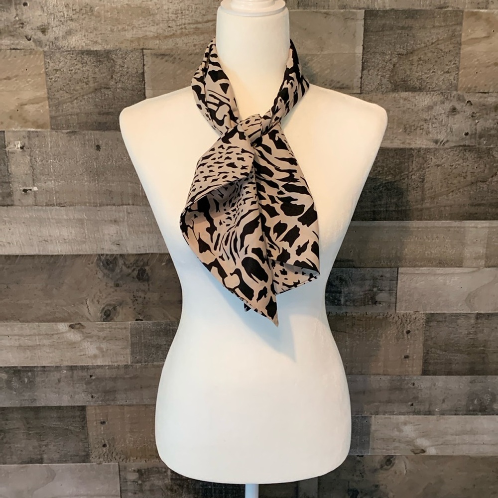 Handmade Leopard Print Scarf - Picture 8 of 16